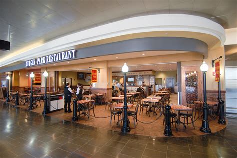 Restaurants and Dining at Boston Logan Airport